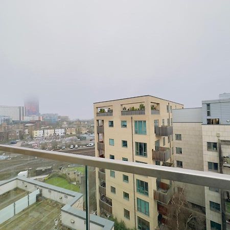 Апартаменты Luxurious Comfy Penthouse - Steps To East Croydon Train Station - Views Экстерьер фото