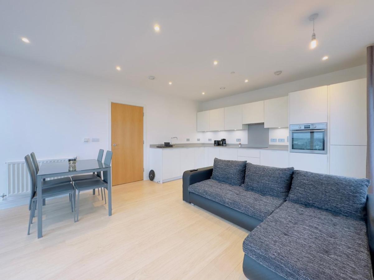 Апартаменты Luxurious Comfy Penthouse - Steps To East Croydon Train Station - Views Экстерьер фото